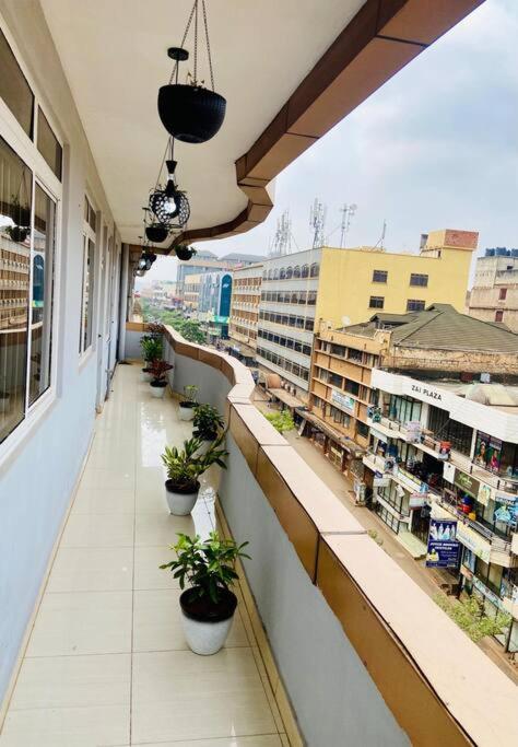Vin Haven * Kampala